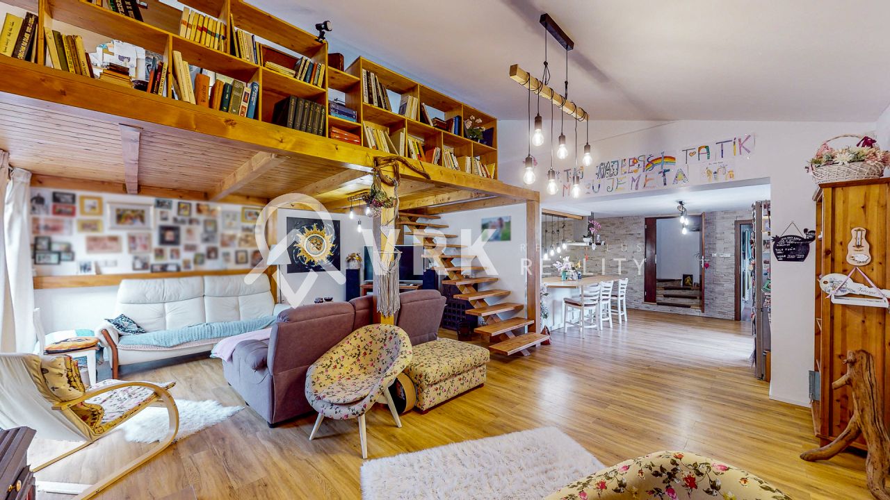 RODINNÝ DOM, ČERMEĽ