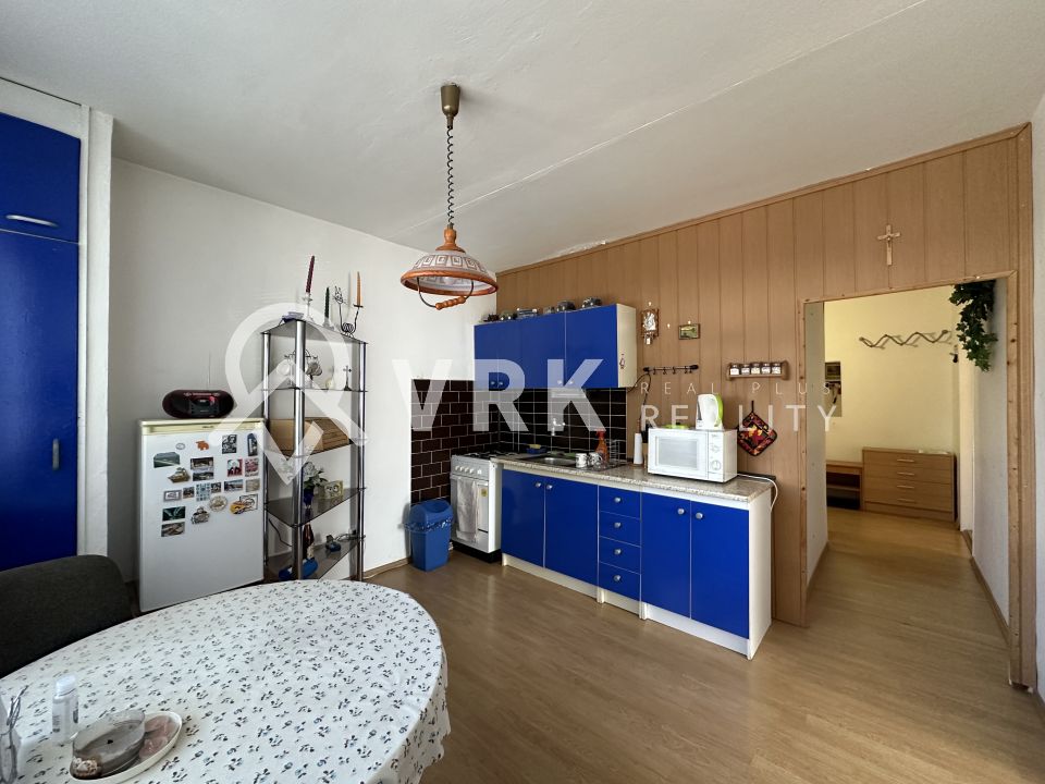 2 IZBOVÝ BYT, KALINOVSKÁ, KOŠICE - SÍDL. DARGOVSKÝCH HRDINOV