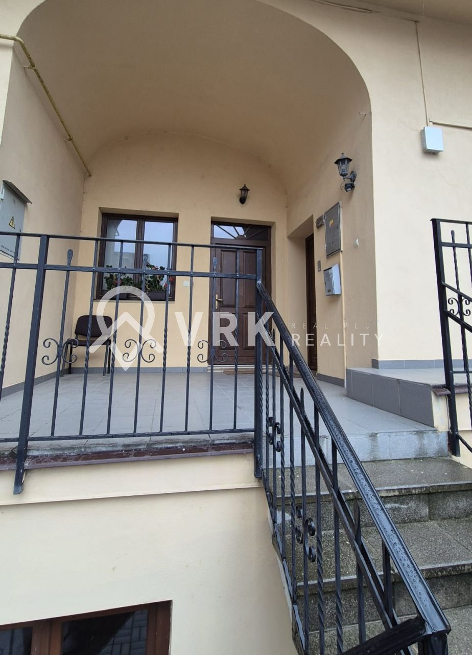 2 IZBOVÝ BYT, ALŽBETINA, KOŠICE - STARÉ MESTO