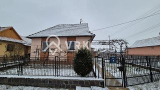 3 IZBOVÝ RODINNÝ DOM S GARÁŽOU, VEĽKÉ OZOROVCE