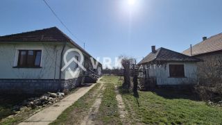 RODINNÝ DOM-CHALUPA, KOMJÁTI, MAĎARSKO